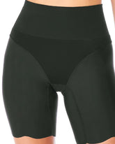 Stretch Seamless Curvy Shorts