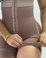 Detachable Strap Hip-Sculpting Body Shaper