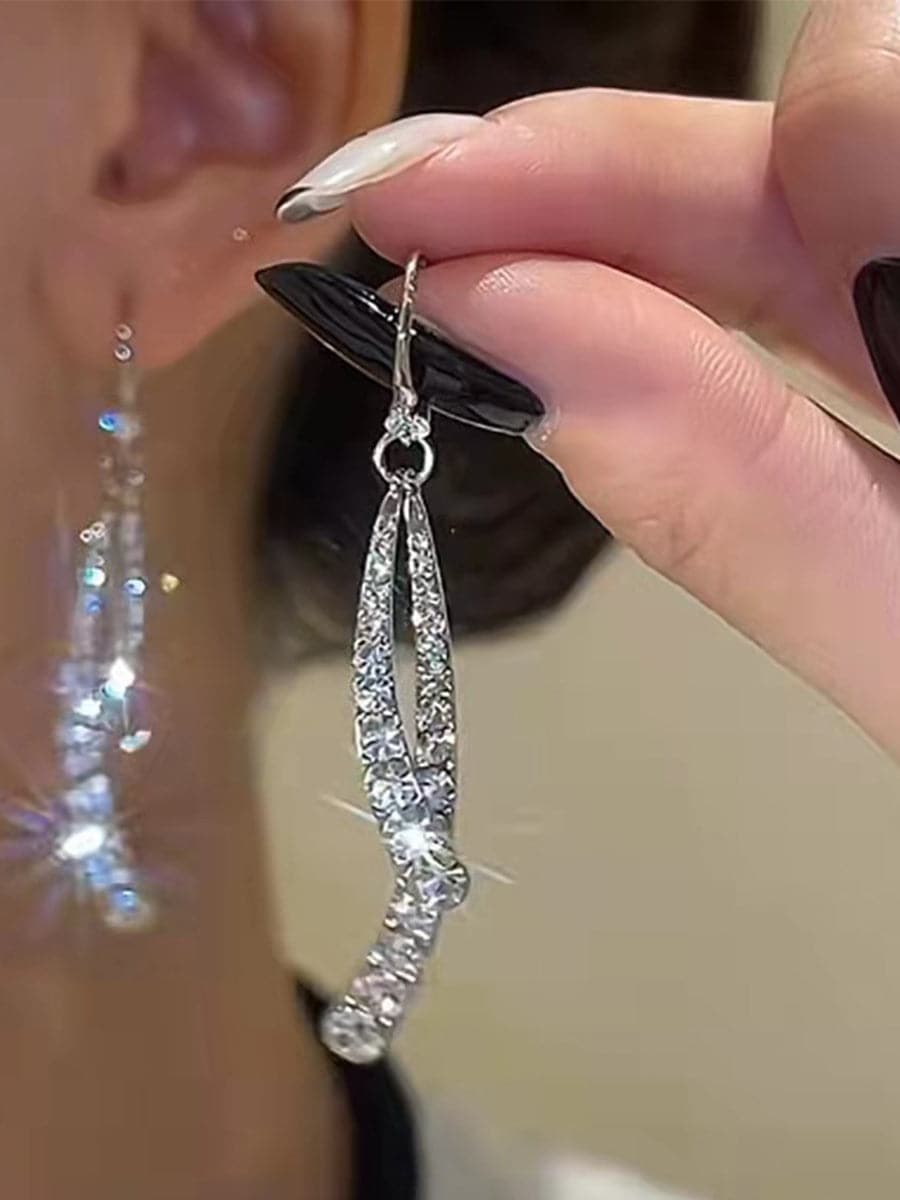 Inlay Stone Fishtail Earrings