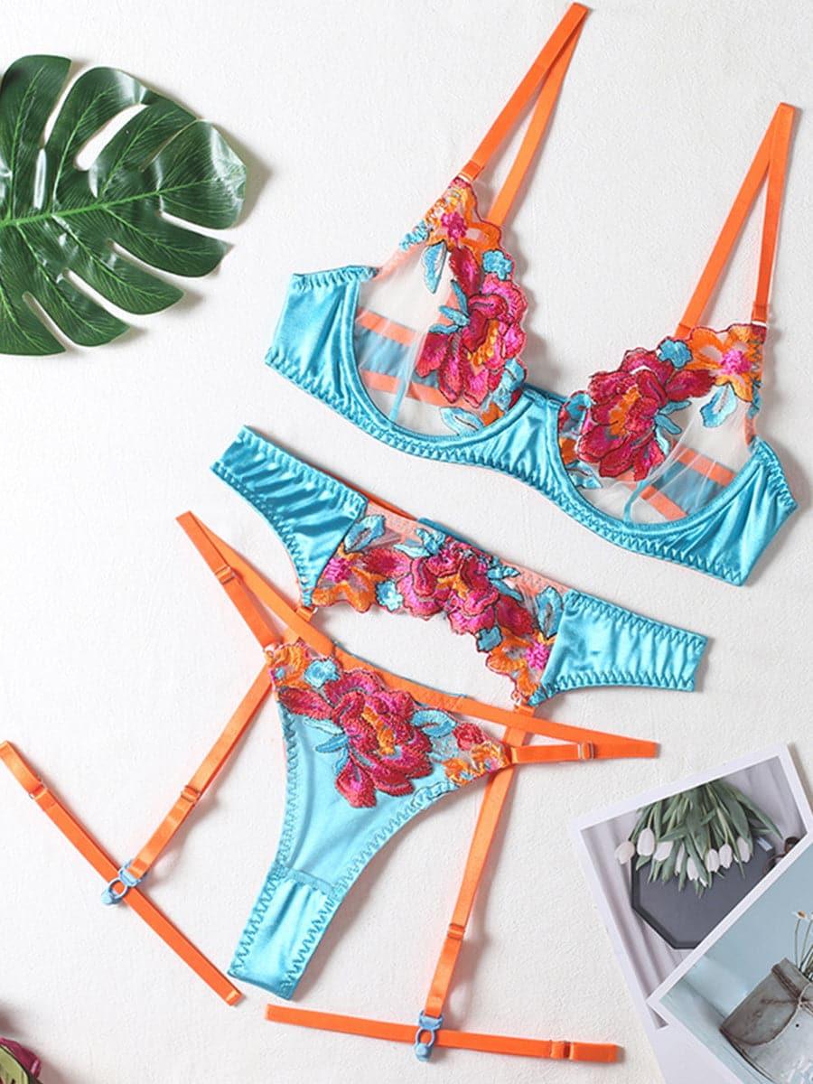 Satin Applique Underwire Lingerie 3 Piece Set