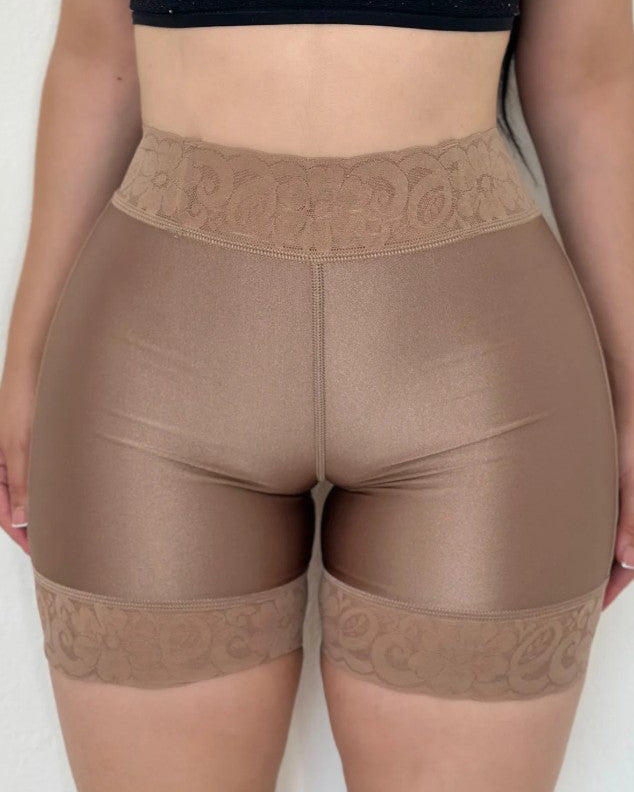 Lace Trims Comfort Hip-Lifting Shorts