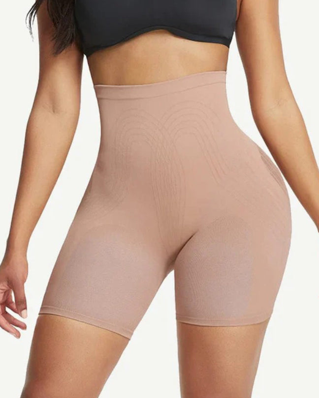 Comfortable Seamless Butt-Lifting Shorts