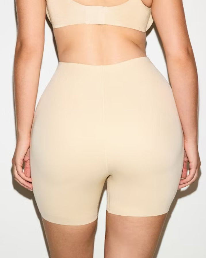 High Waist Seamless Hip Lifting Shorts with Paded
