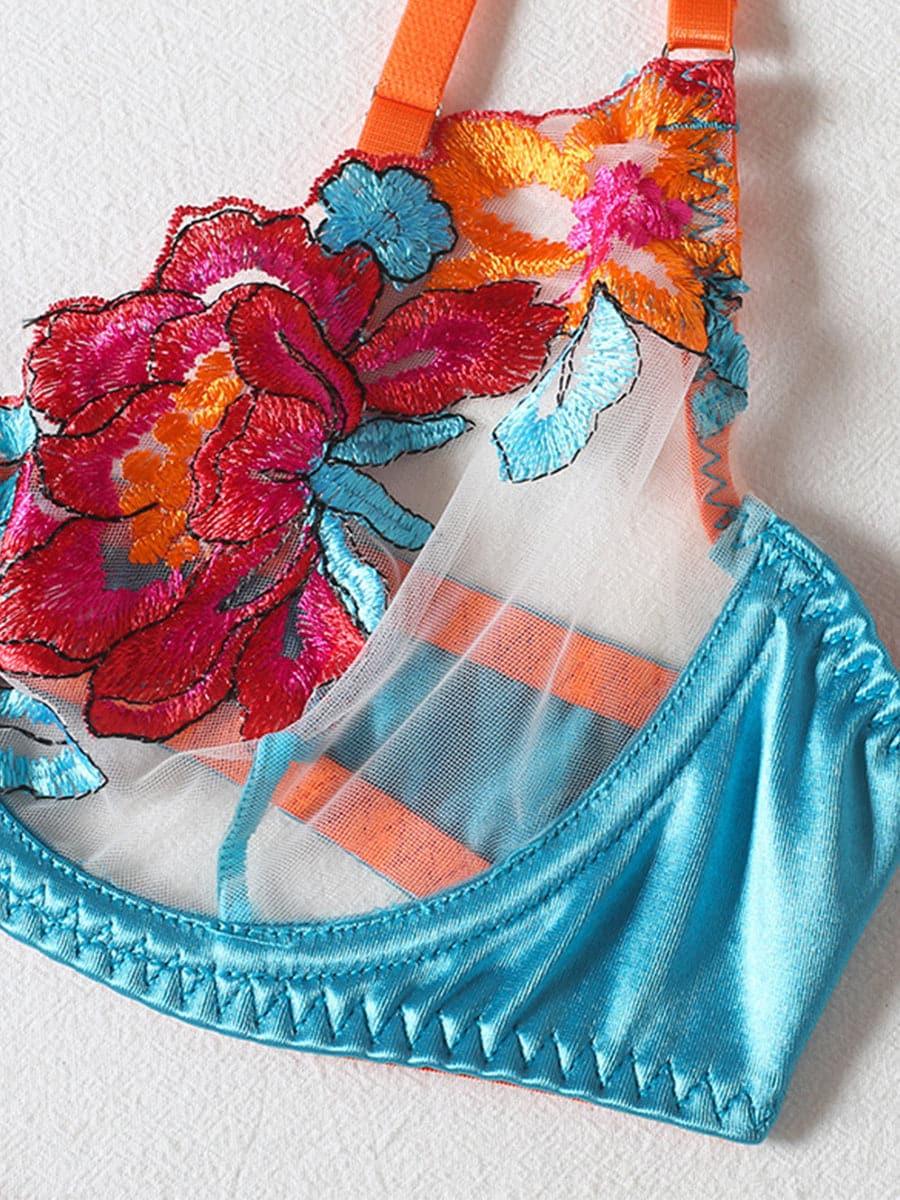 Satin Applique Underwire Lingerie 3 Piece Set