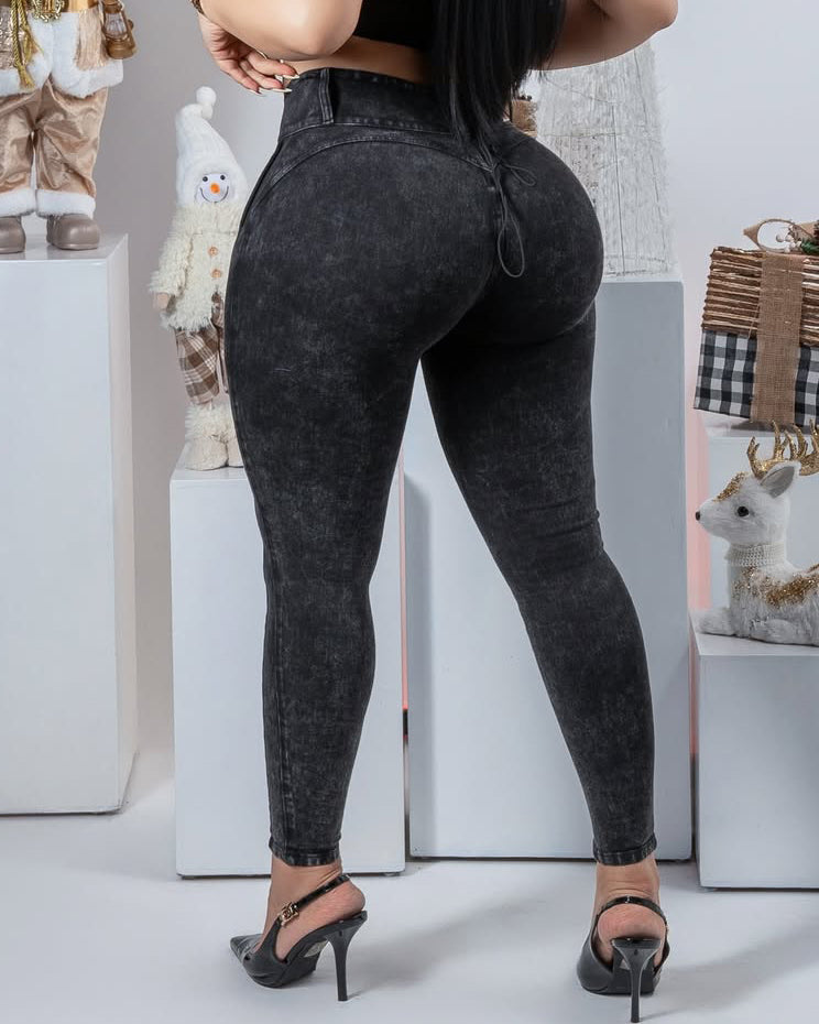 Butt-Enhancing Double-Breasted Skinny Jeans