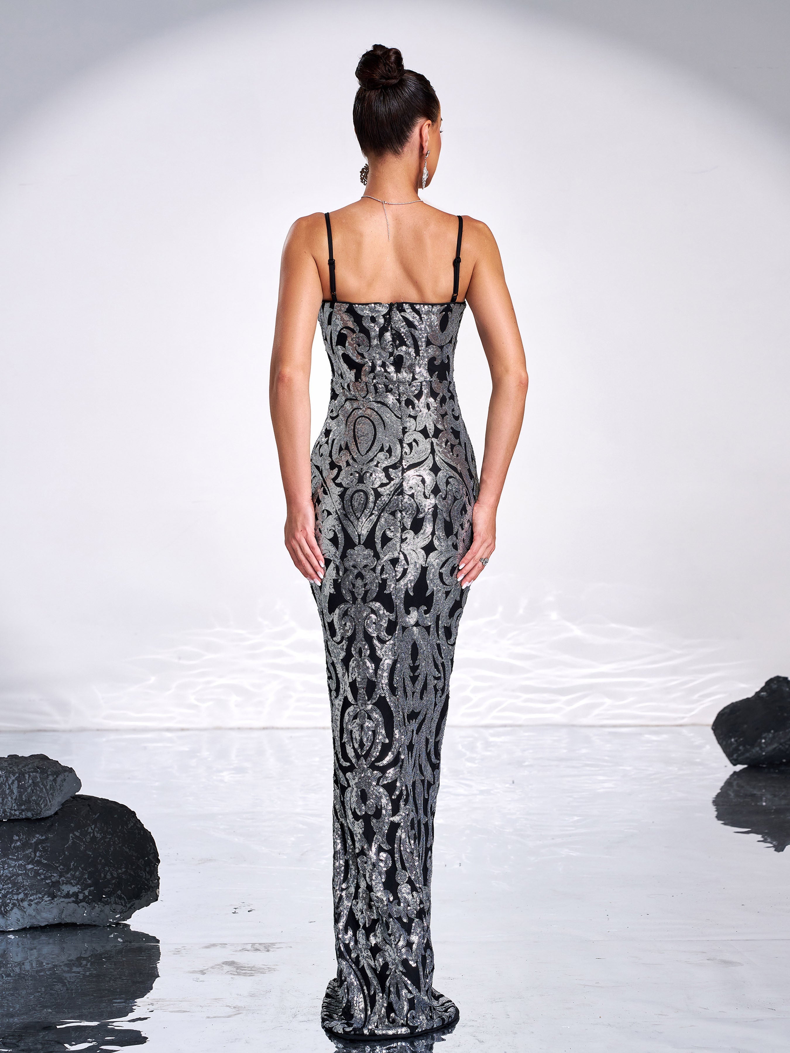 Spaghetti V-neck Sequin Mermaid Cocktail Dress