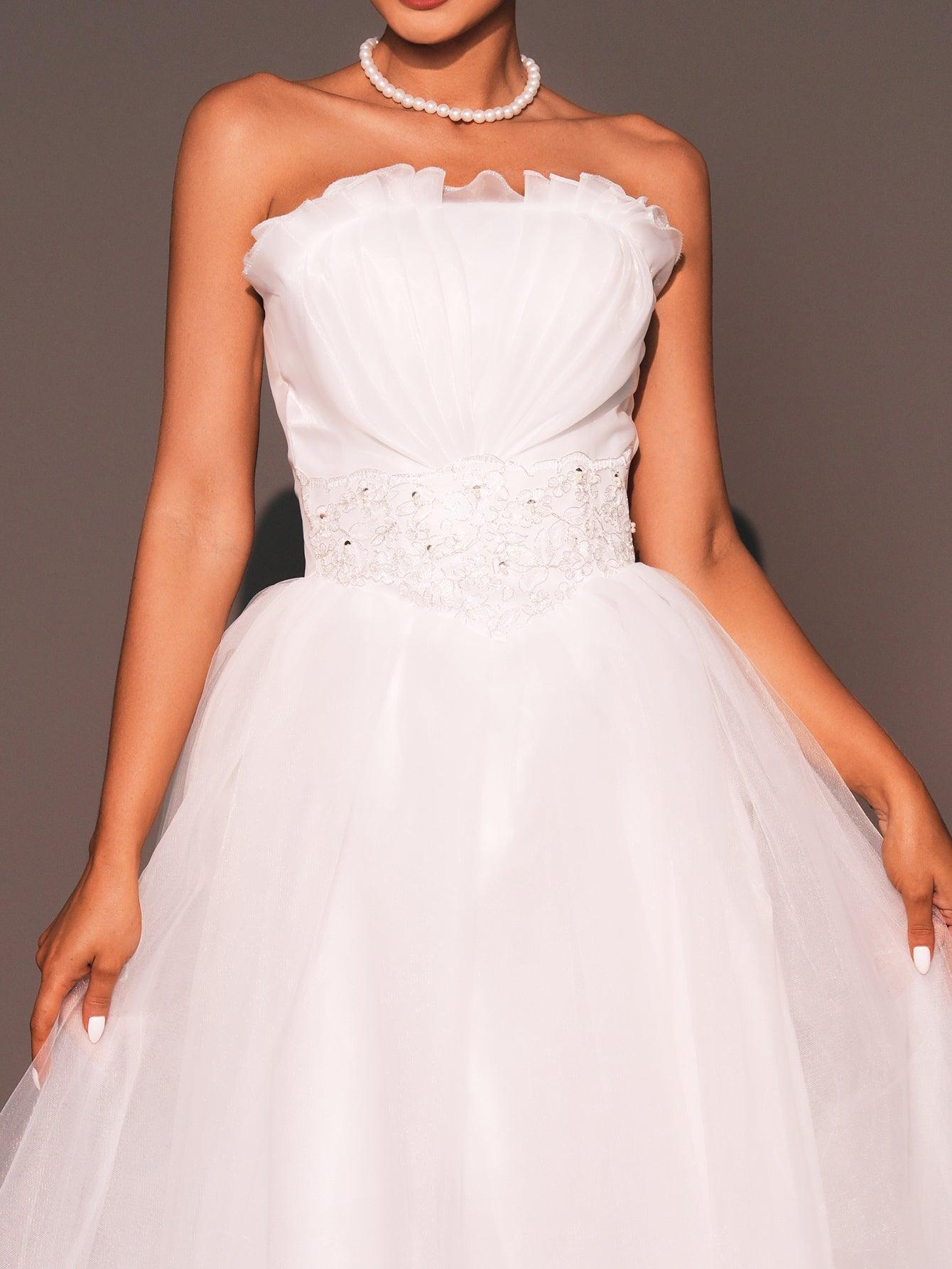 Embroidered Sheath Strappy Wedding Dress
