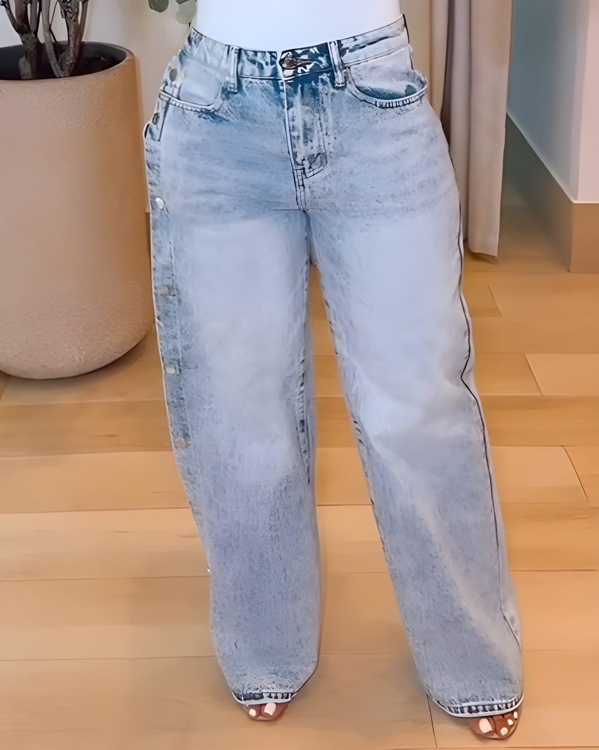 Side Buttons Wide-Leg Jeans