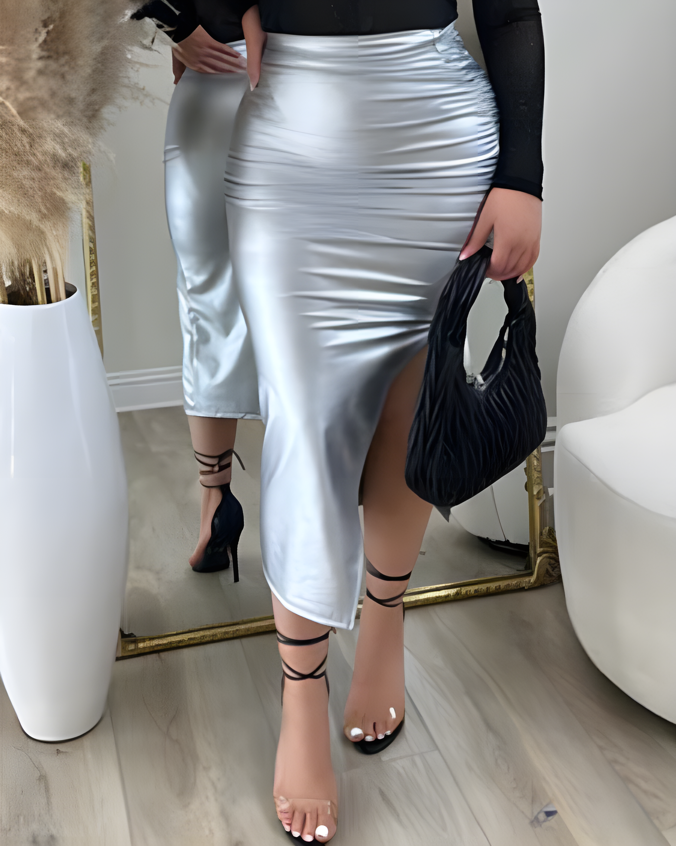 Side-Slit Ruched Leather Slim-Fit Skirt