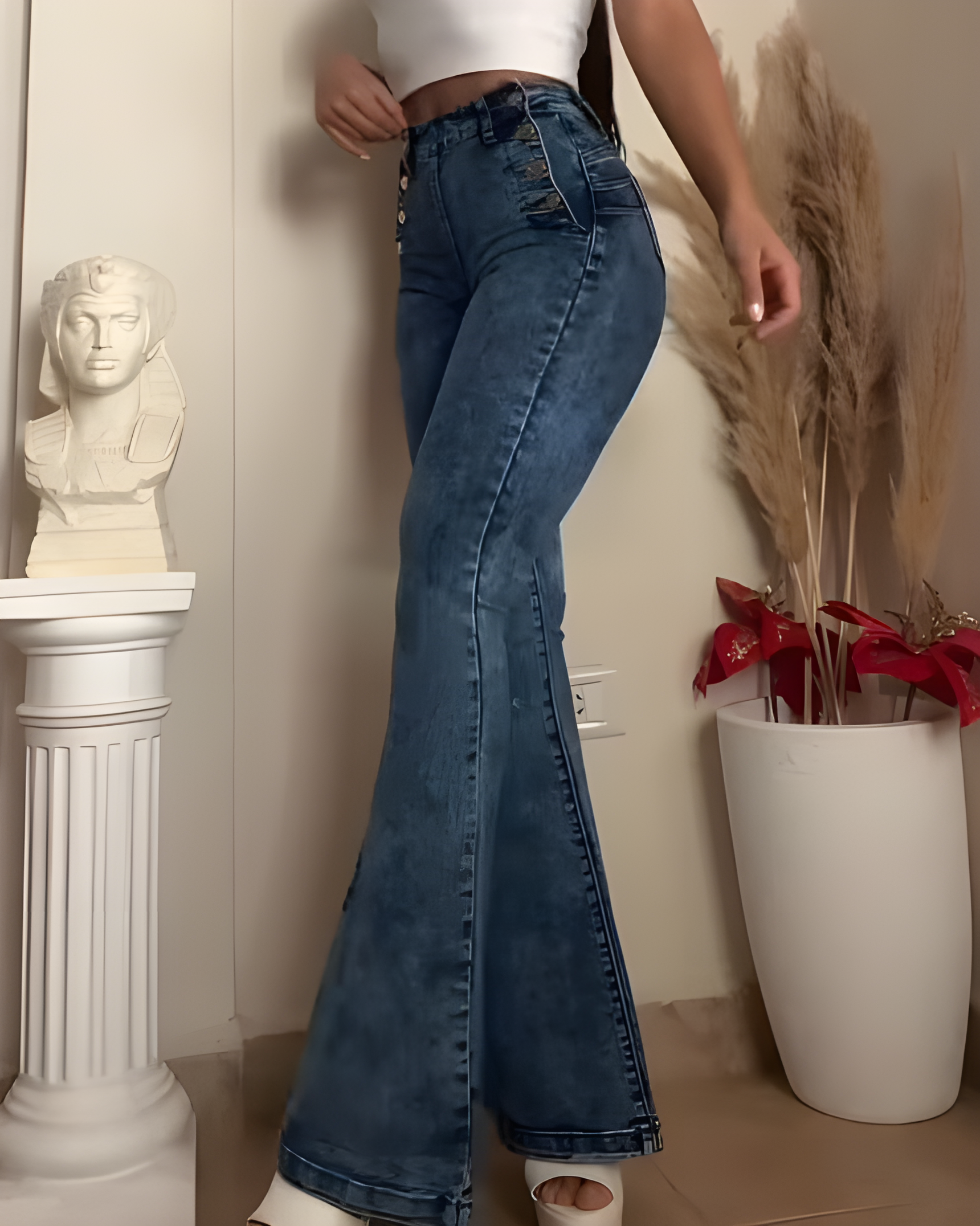 Double Side Buttons High-Rise Flared Jeans