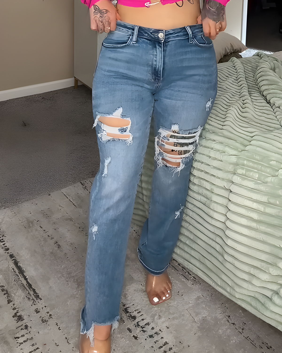 High-Waisted Ripped Frayed Straight-Leg Jeans