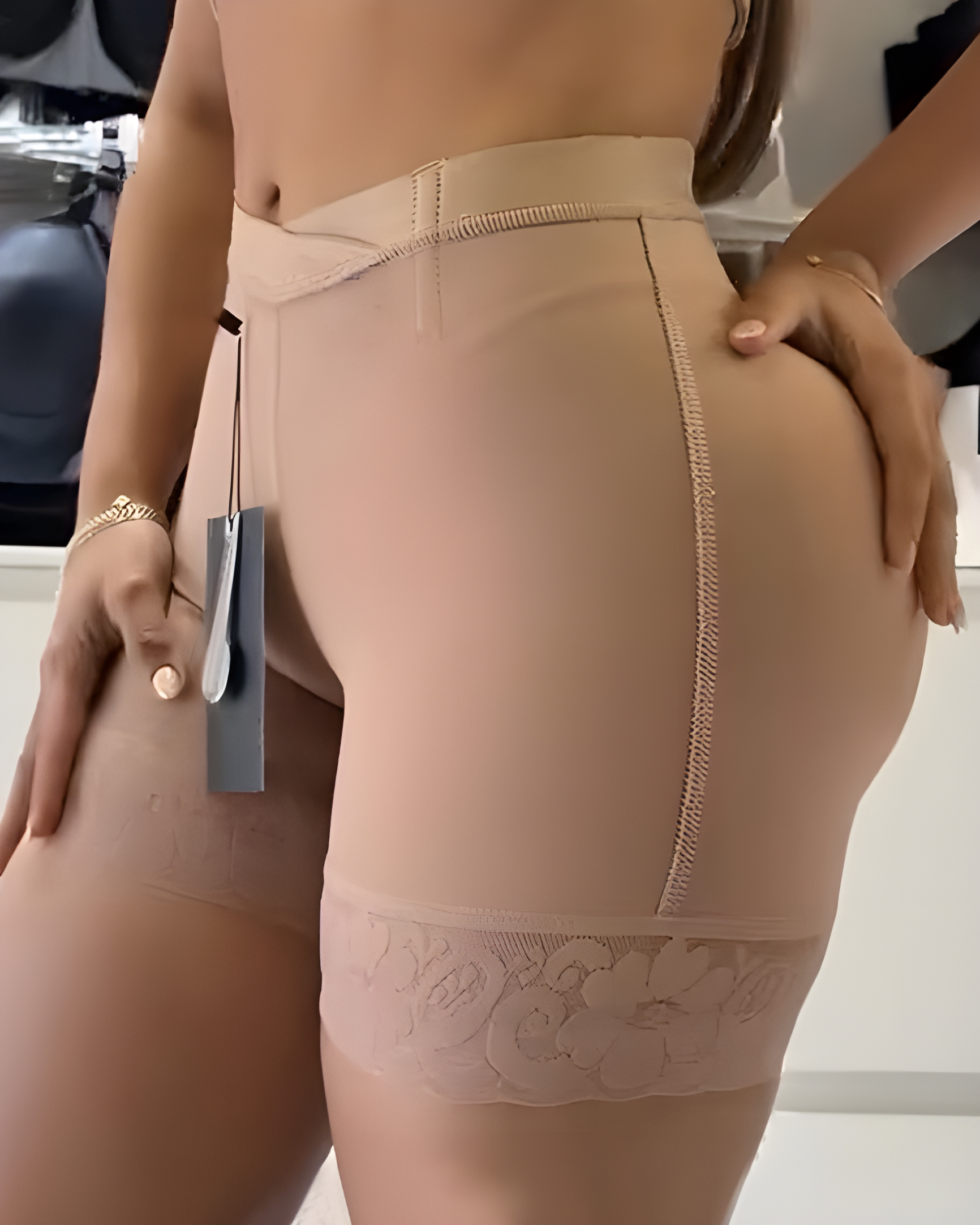 Seamless Lace Trim Butt Enhance Shaper Shorts