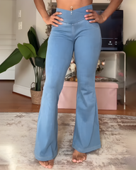 High-Stretch Slimming-Fit Flared Jeans