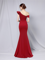 Elegant One-Shoulder Ruffle Mermaid Evening Gown