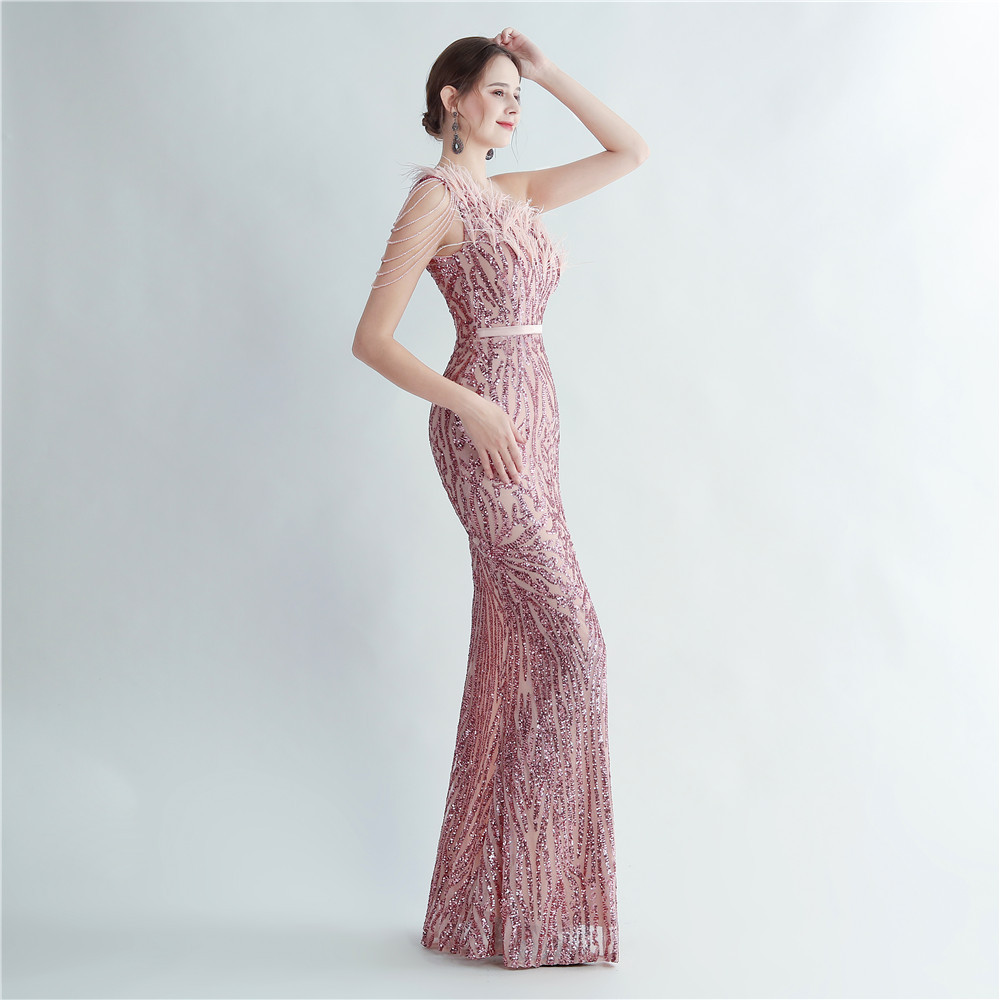 One Shoulder Feather Beads Chain Sequin Black Prom Dress