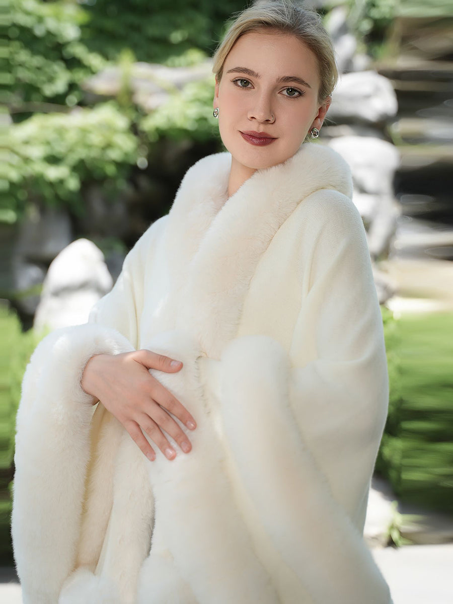 Elegant Winter Faux Fur Poncho Wrap