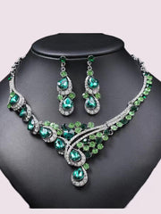 Full Diamonds Crystal Necklace Earrings Sett MRL20004