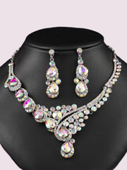 Full Diamonds Crystal Necklace Earrings Sett MRL20004