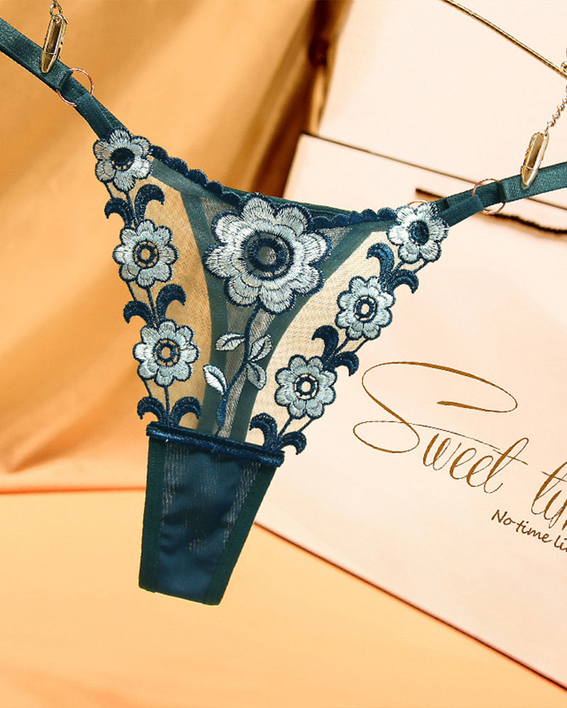 Low Waist Triangle Lace Thong Panties