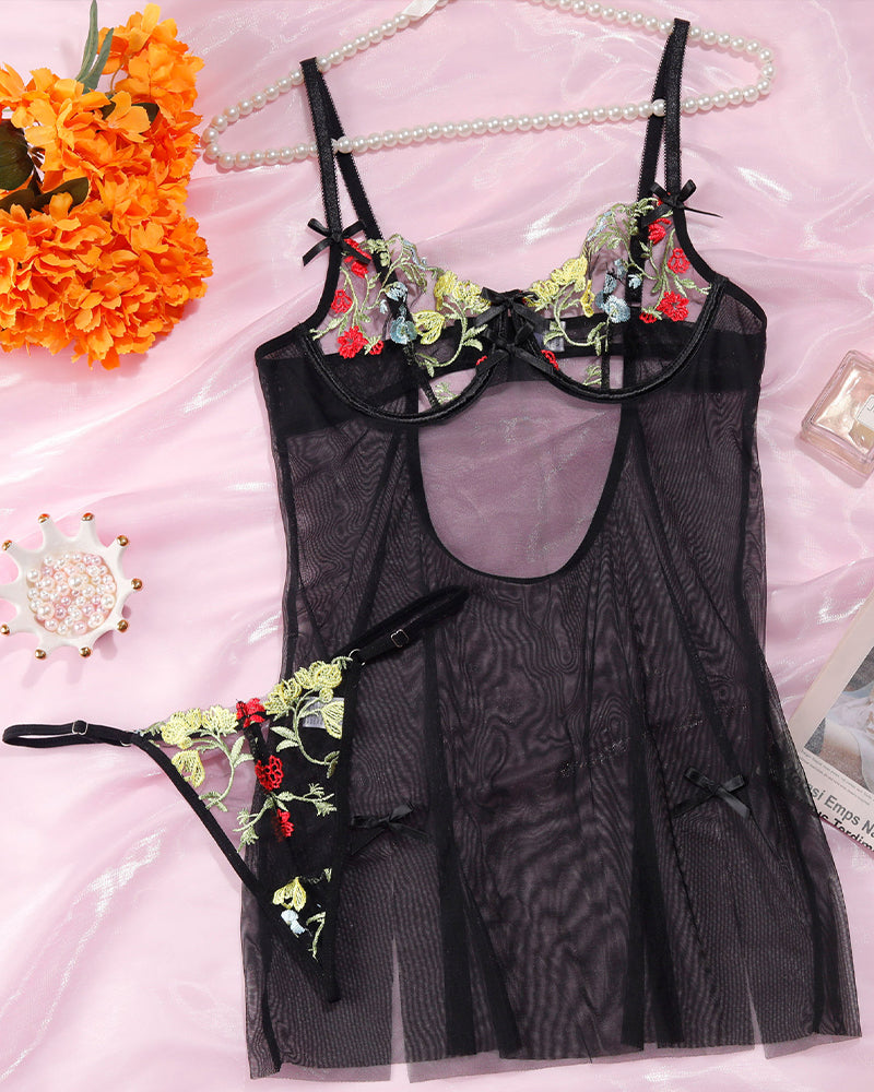 Flower Embroidered Gathered Transparent Nightdress