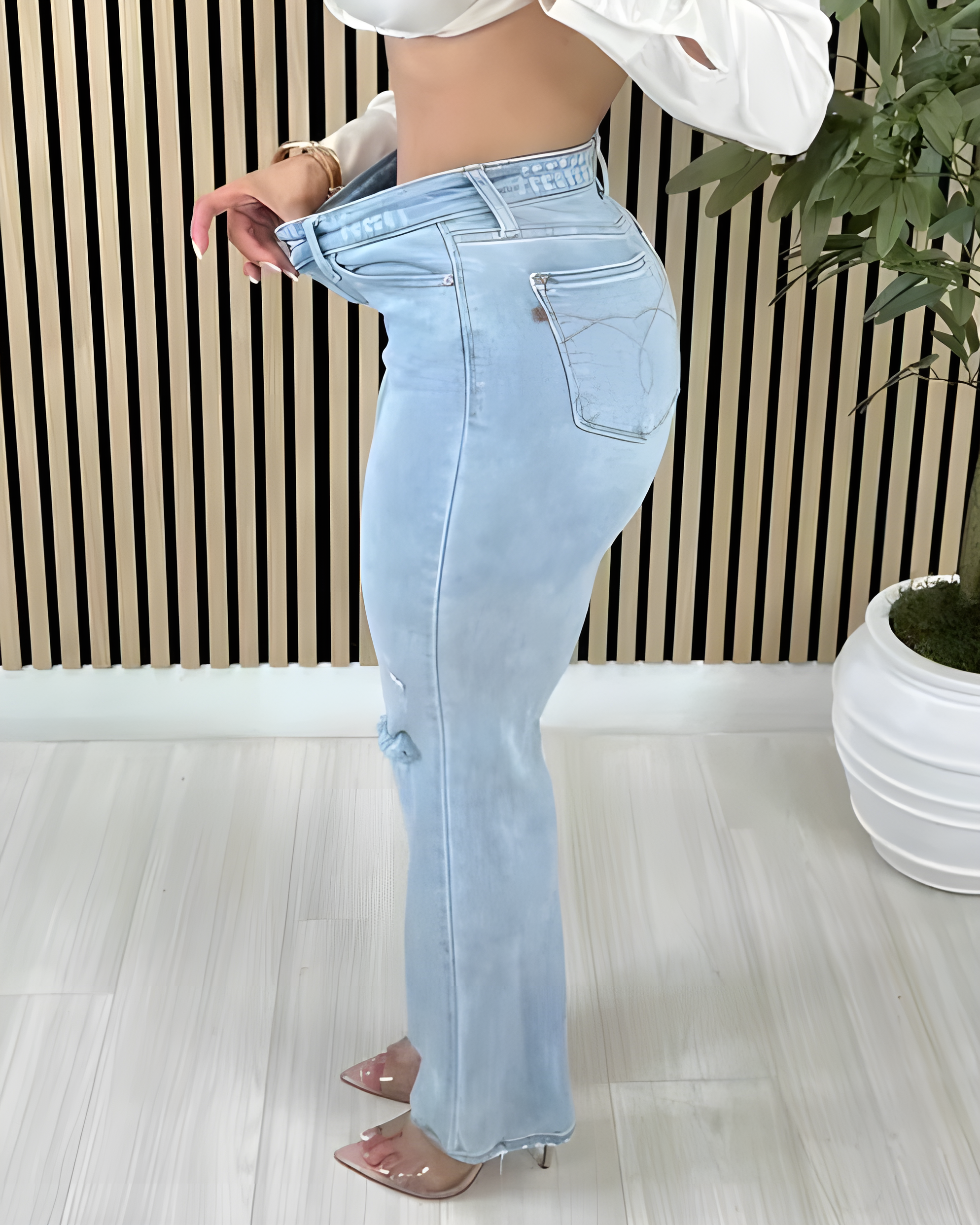 Slim-Fit Ripped Wide-Leg Jeans