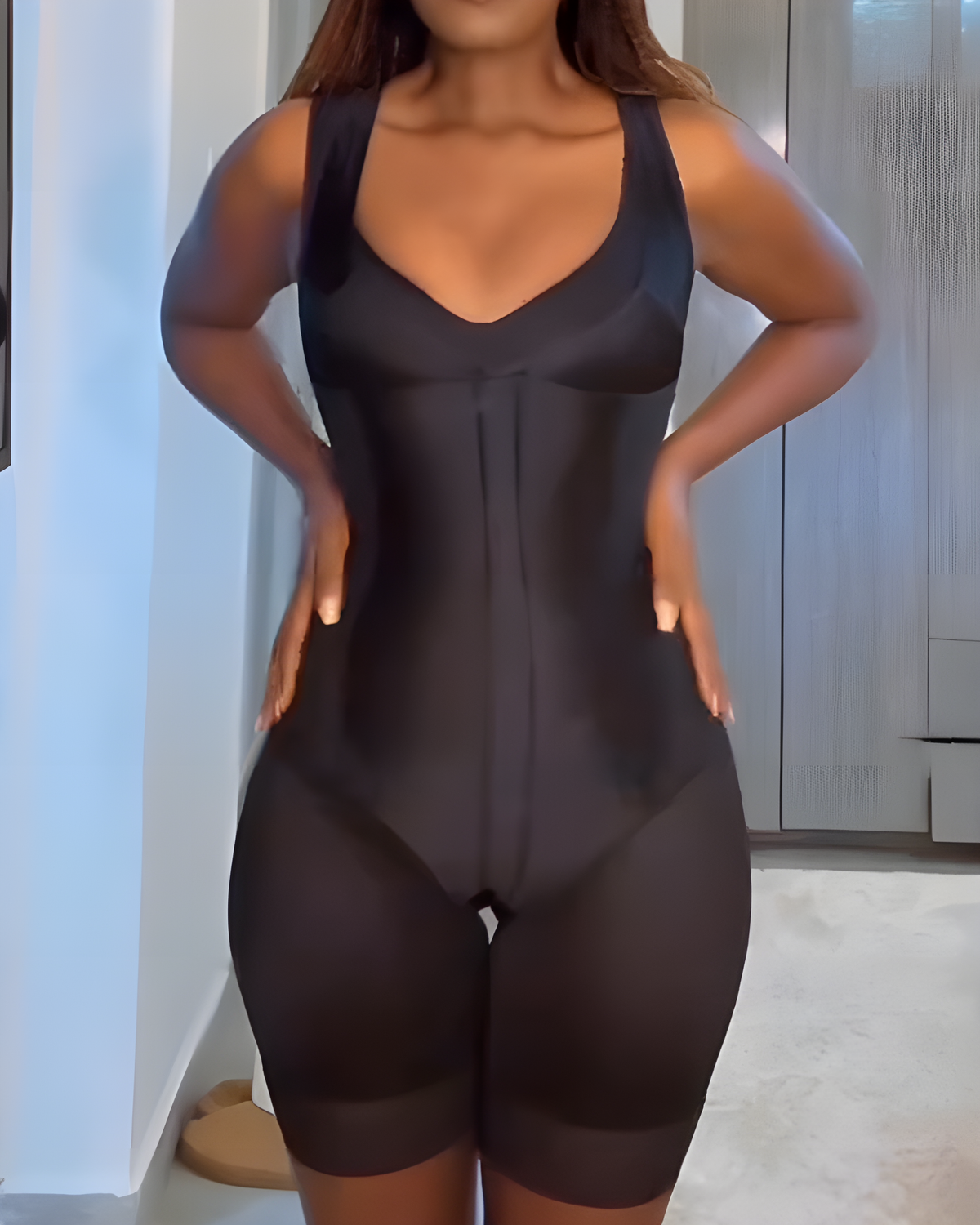 Mesh Seamless V Neck Body Shaper