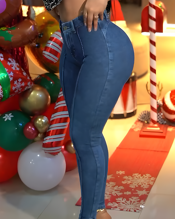Hip-Lifting Skinny Jeans