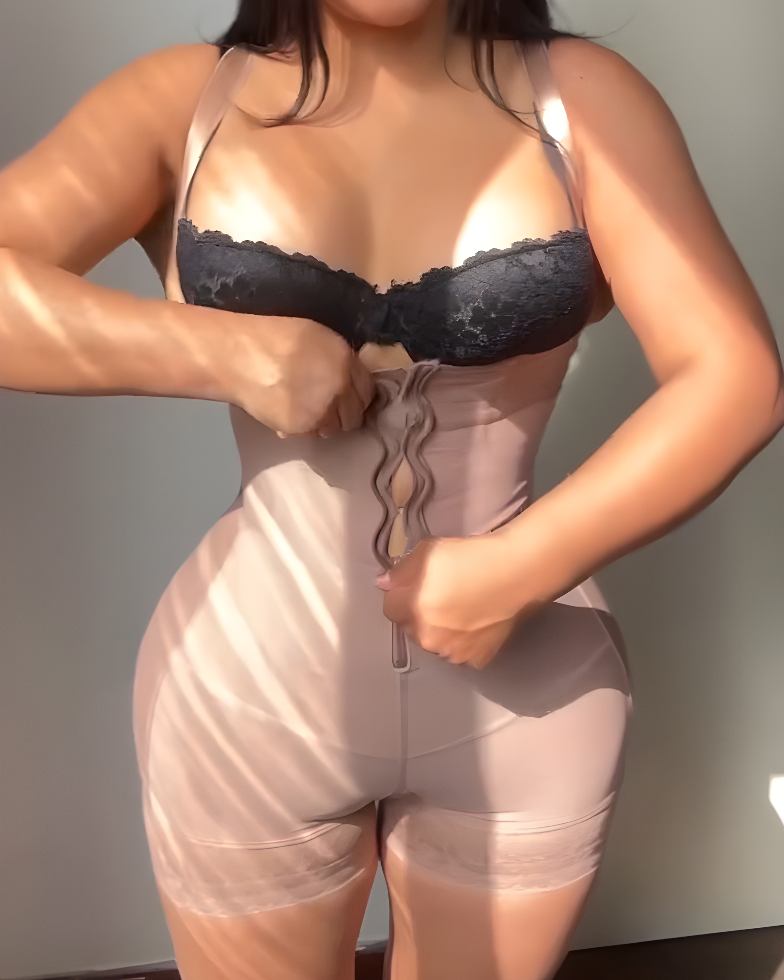 Front Zip Tummy Shaping Hourglass Body Shaper
