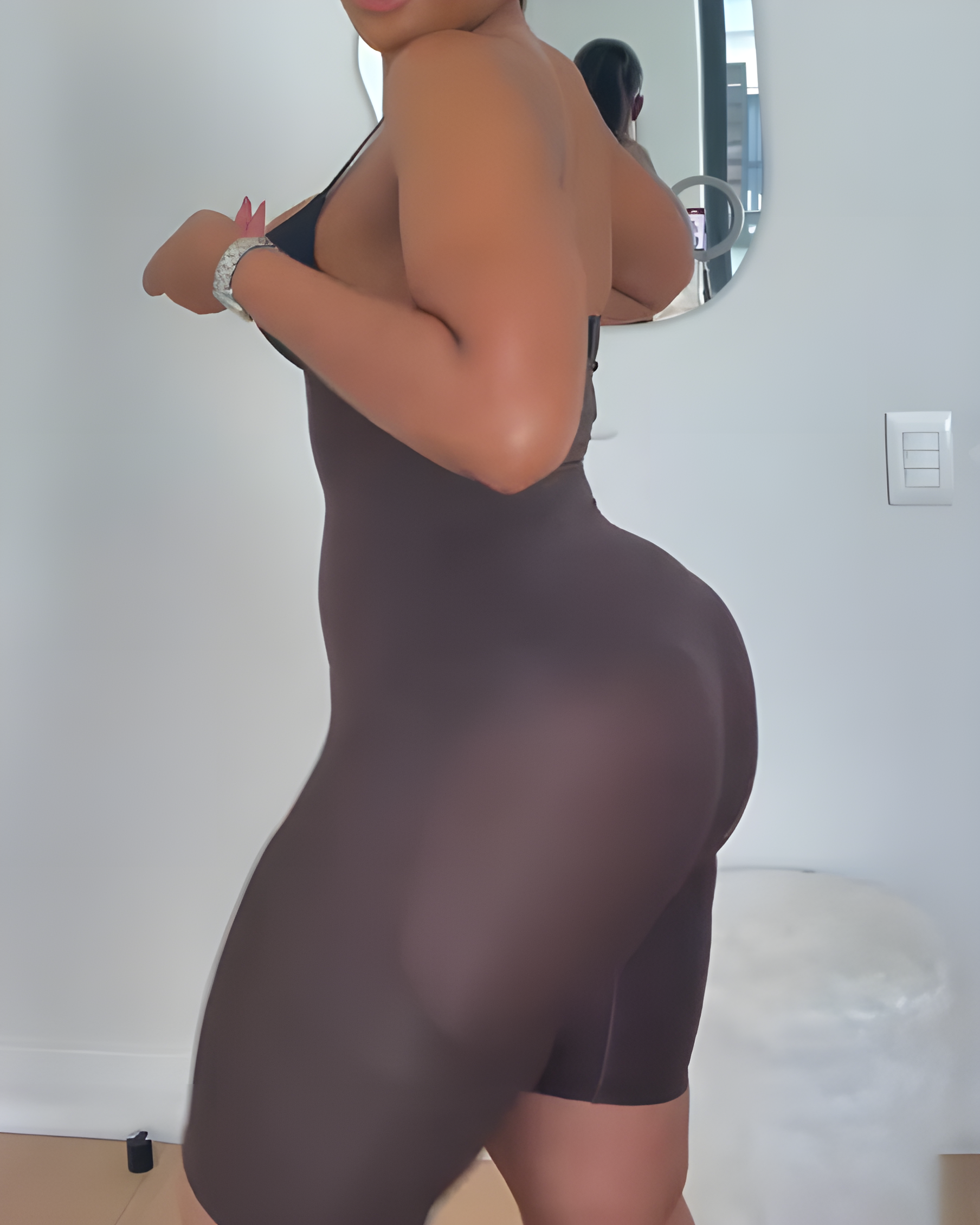 Open Chest Seamless Tummy-Control Hourglass Shapewear