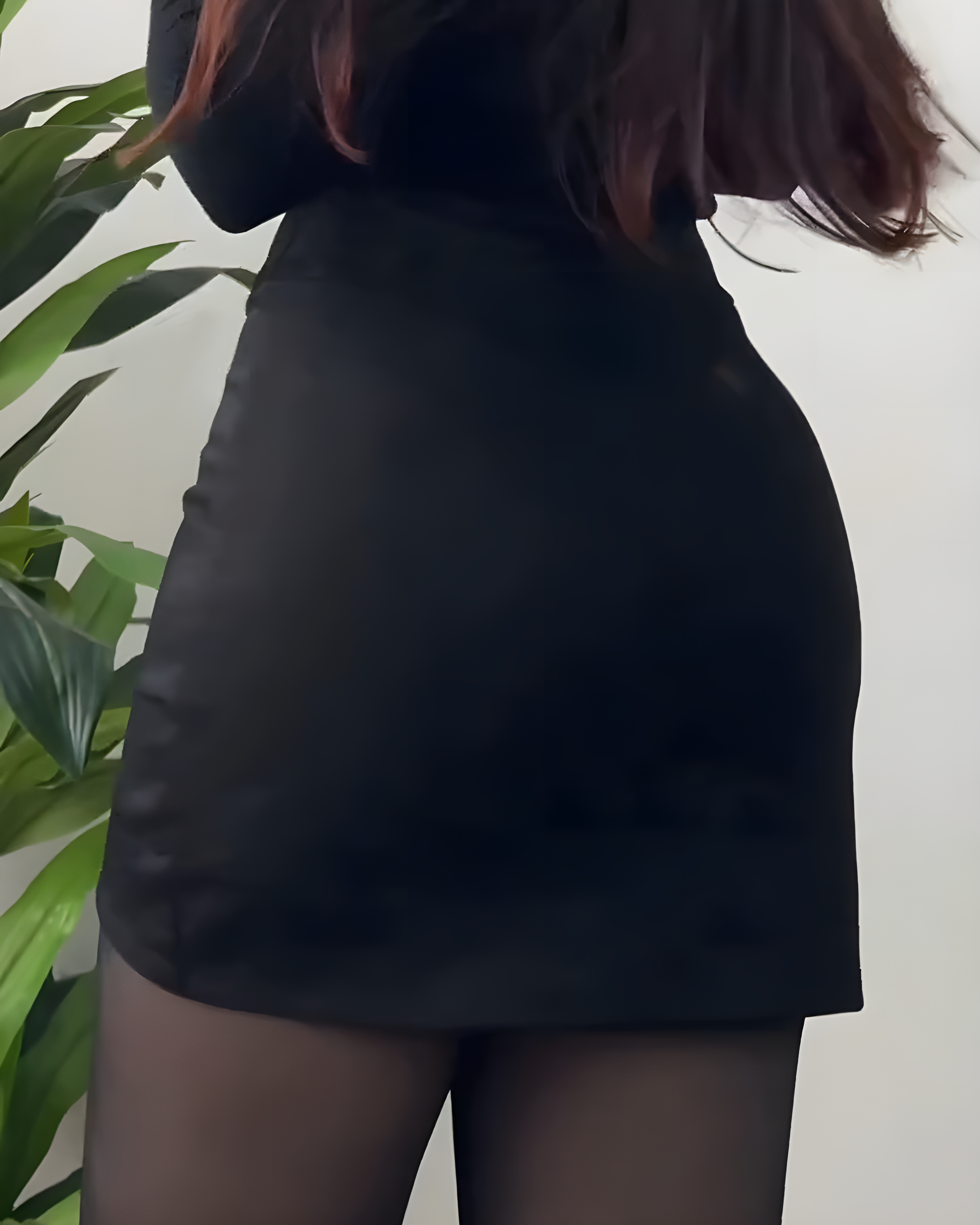 Slimming Fit Built-In Shorts Skirt
