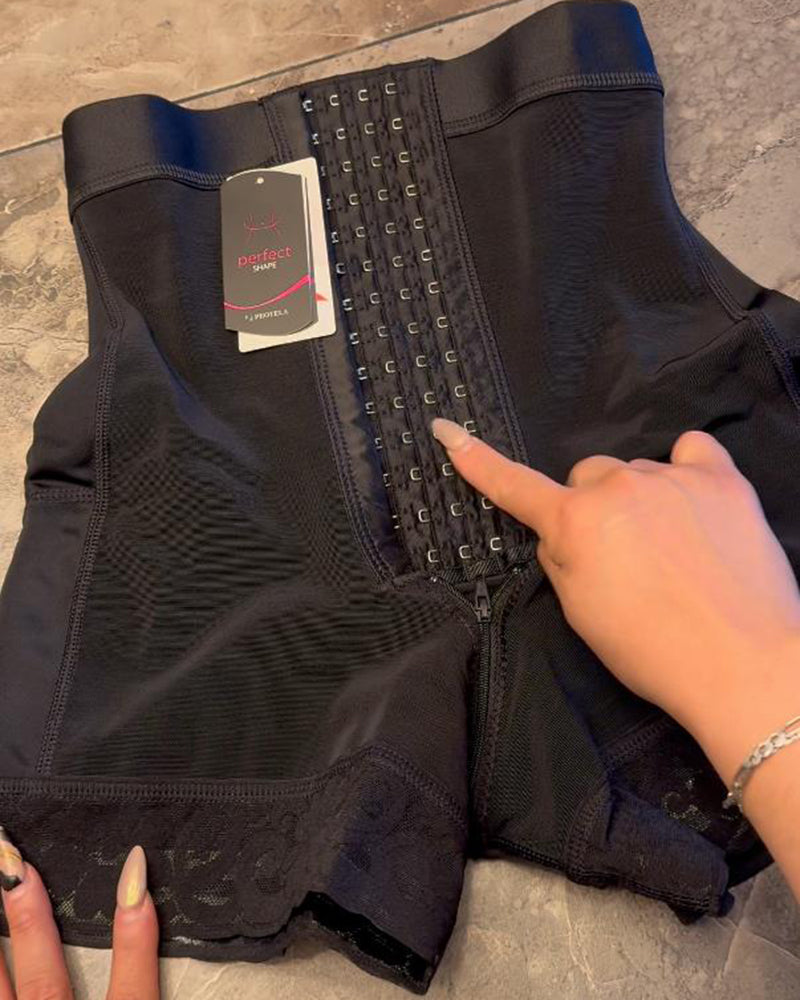 High Waist Buttoned Slimming Shorts