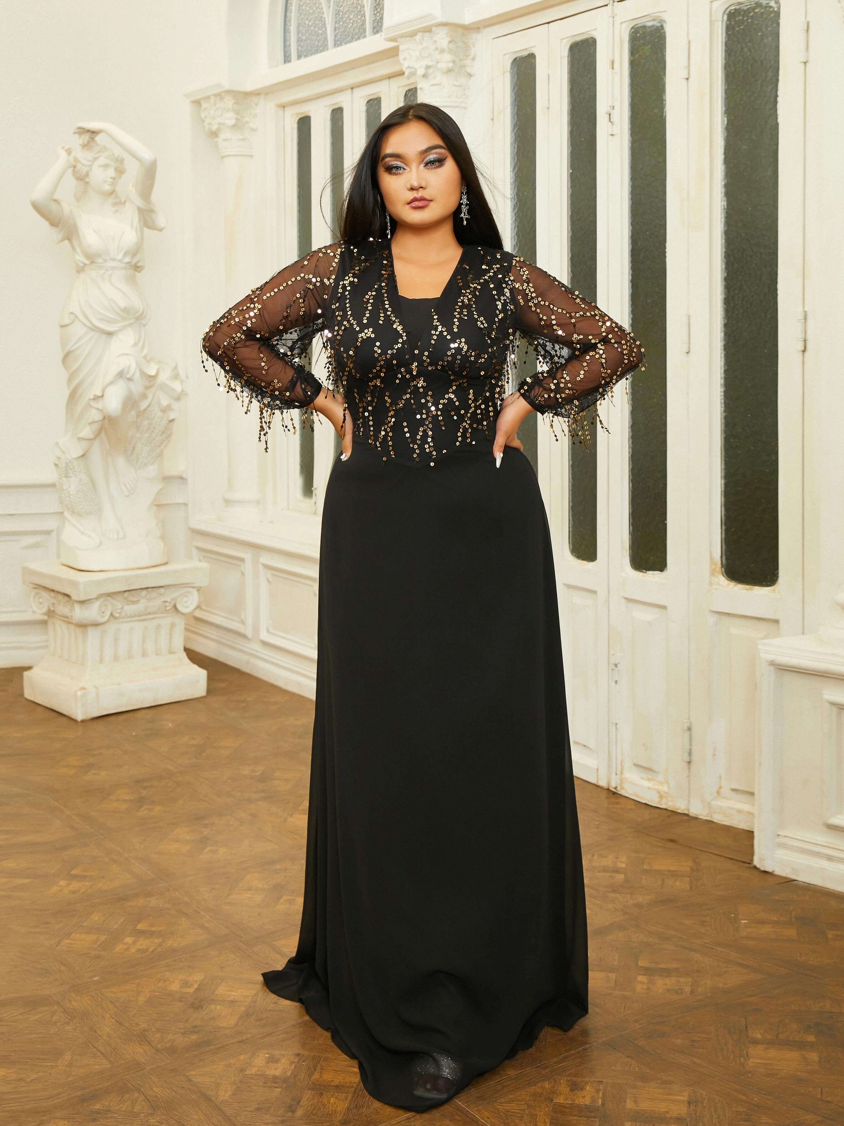 Plus Size Panel V-neck A-line Prom Dress