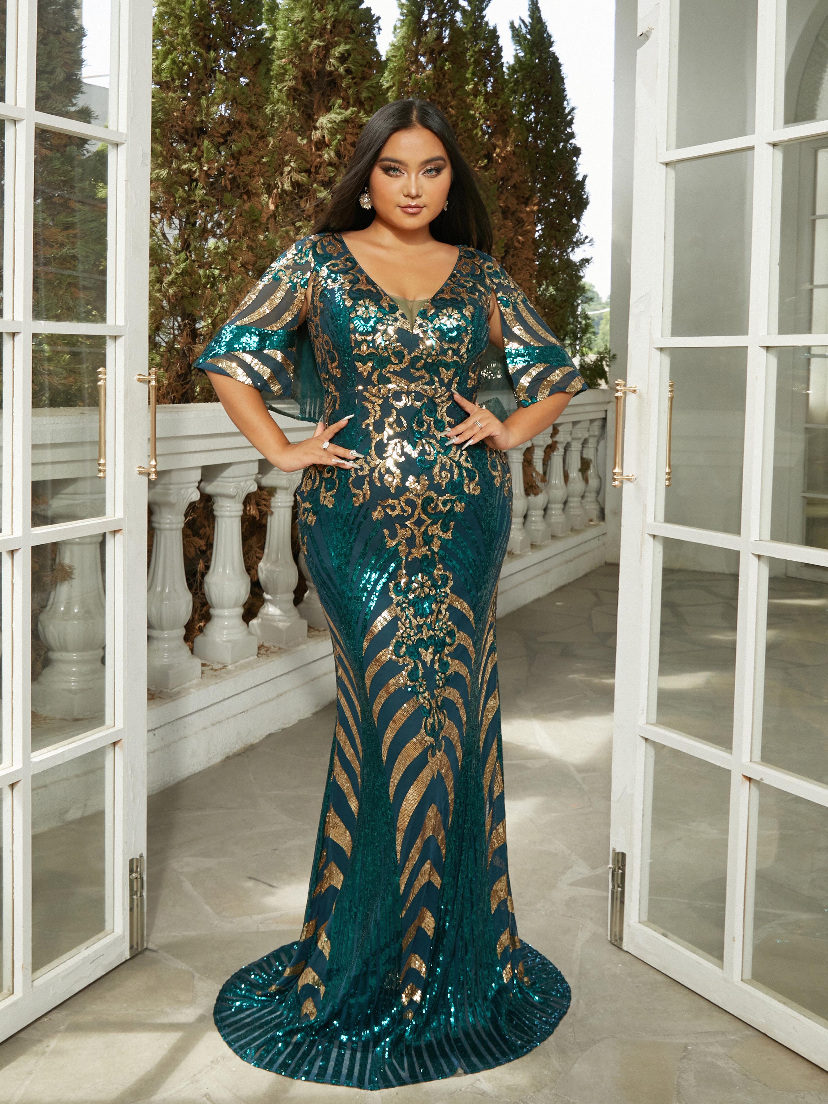 Plus V-neck Mermaid Sequin Green Dress