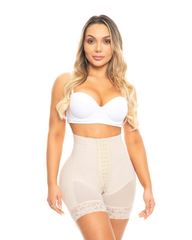 High Waist Push Up Short With 3 Rows Of Snaps And Enhancement