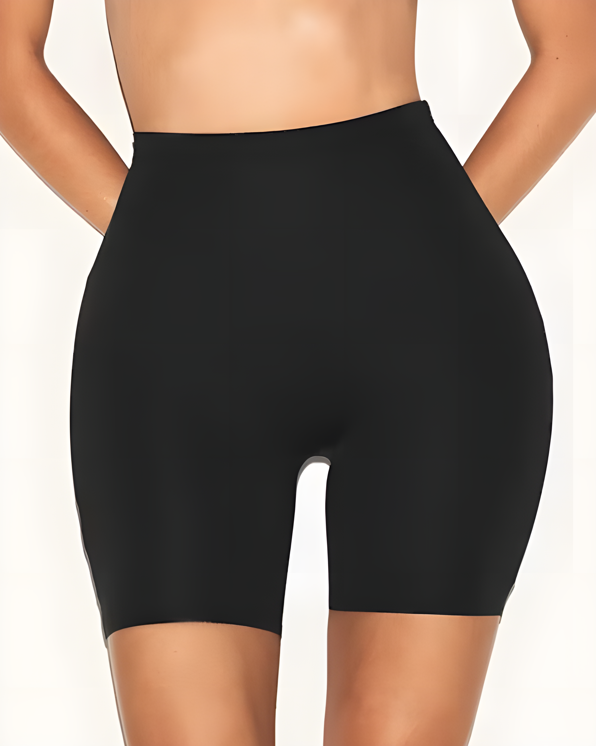 Hip-Lifting Seamless Shorts with Padded