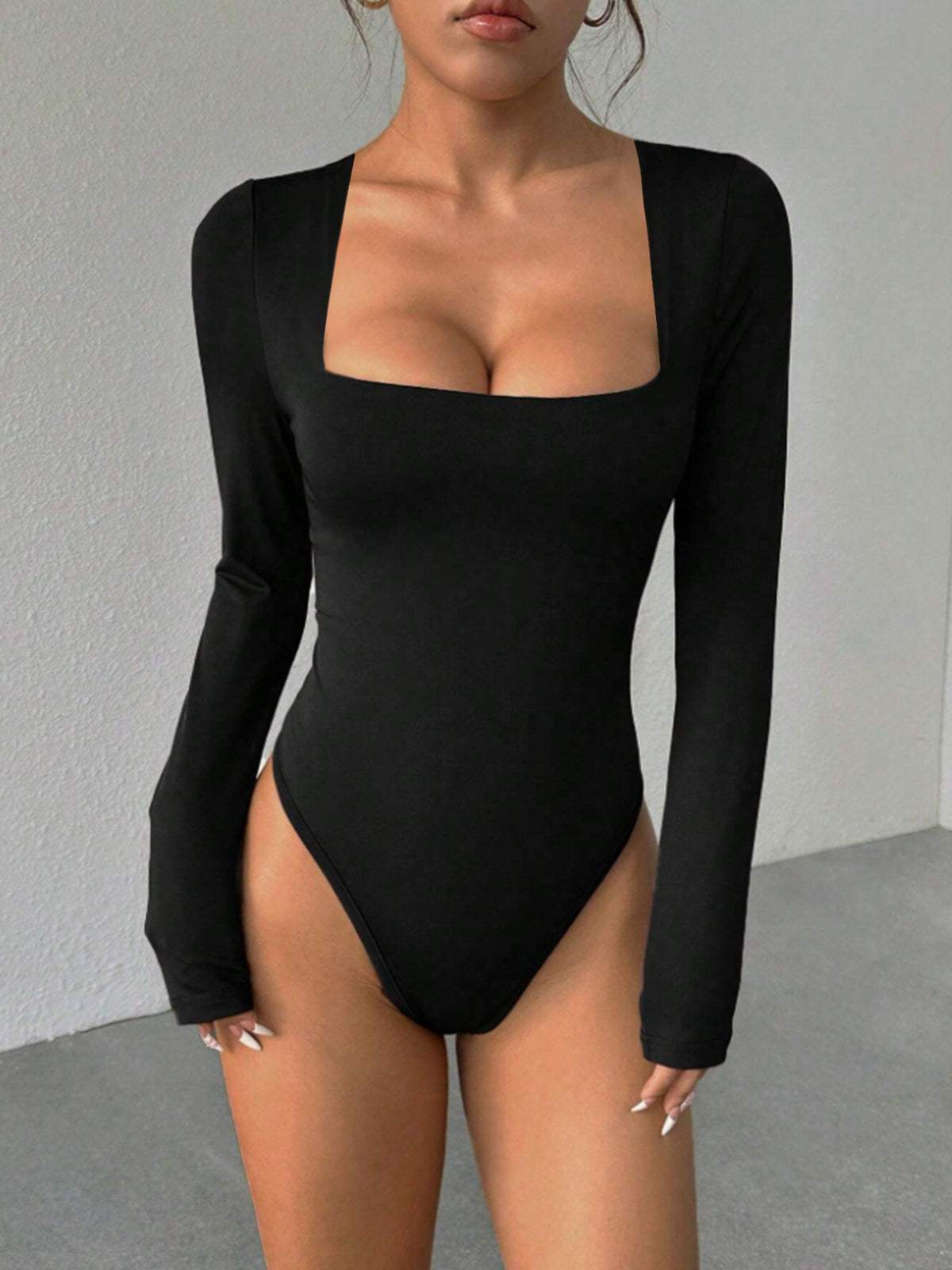 Square Neck Long-Sleeved Shaping Thong Bodysuit