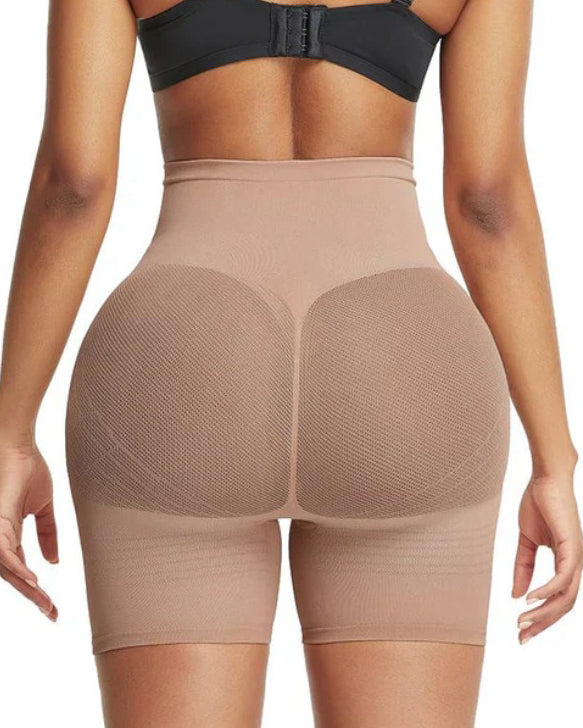 Comfortable Seamless Butt-Lifting Shorts
